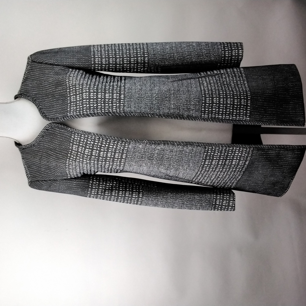 NWT Black and White Duster,  Size 4